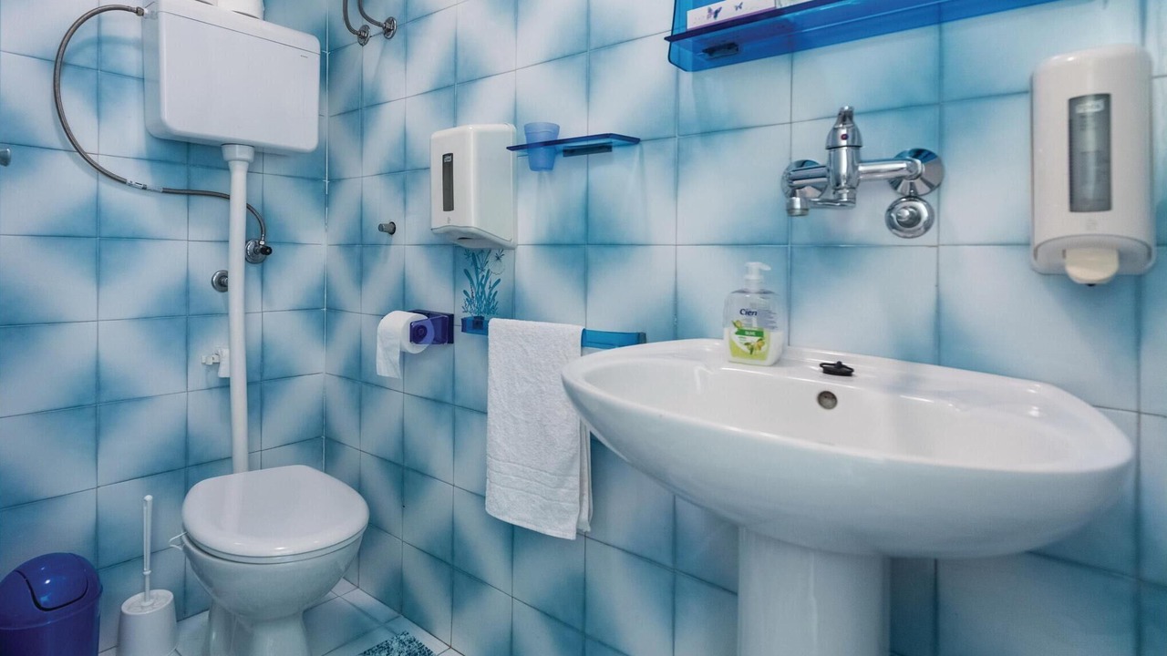 Photo of Bathroom in Blace