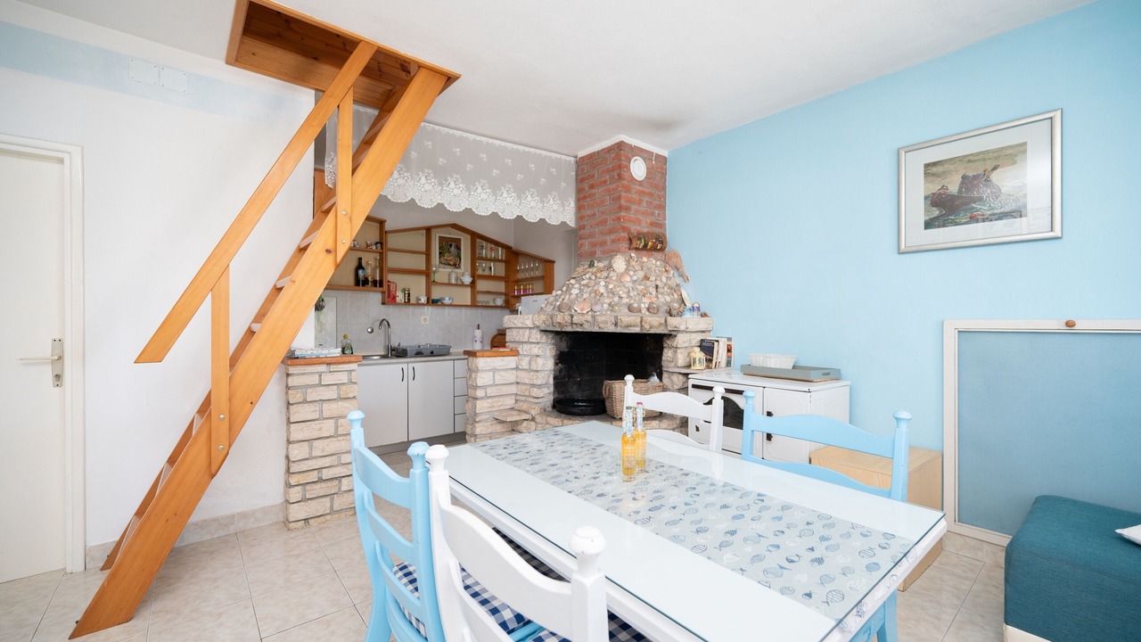 Photo of Livingroom in Tkon