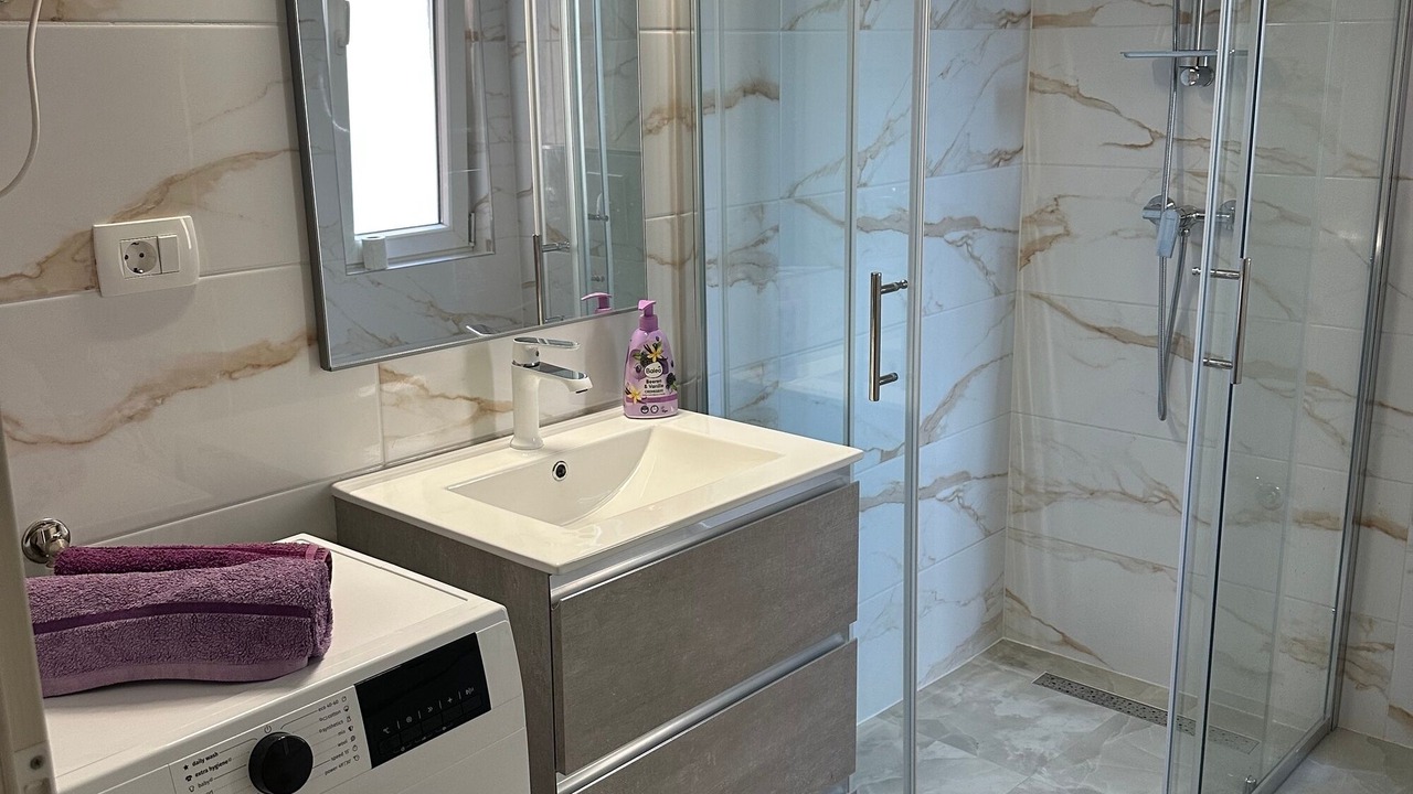 Photo of Bathroom in Promajna