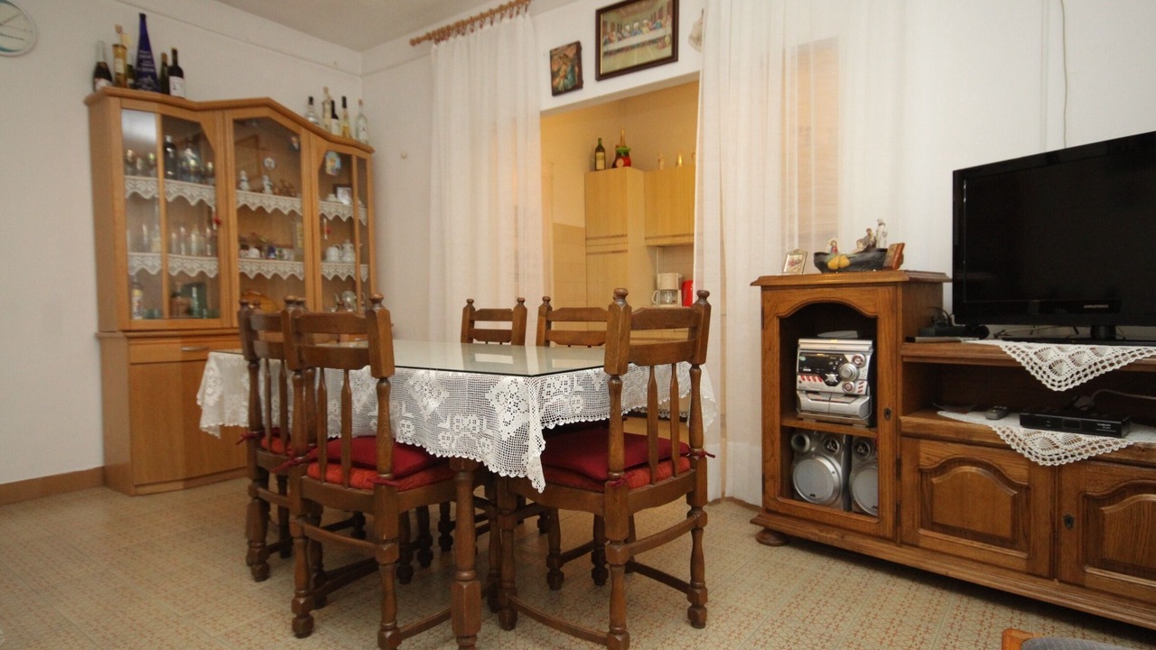 Photo of Livingroom in Tkon