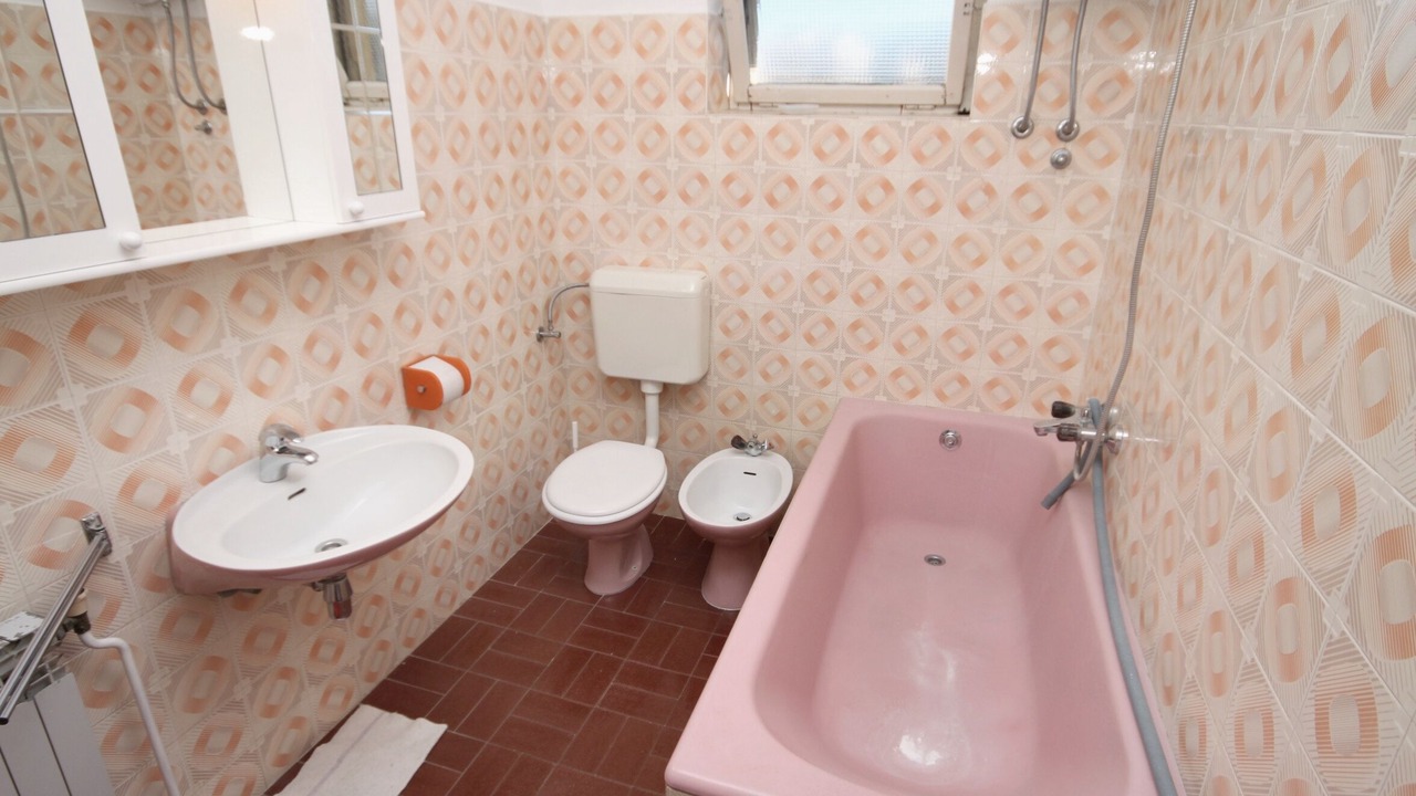 Photo of Bathroom in Supetar