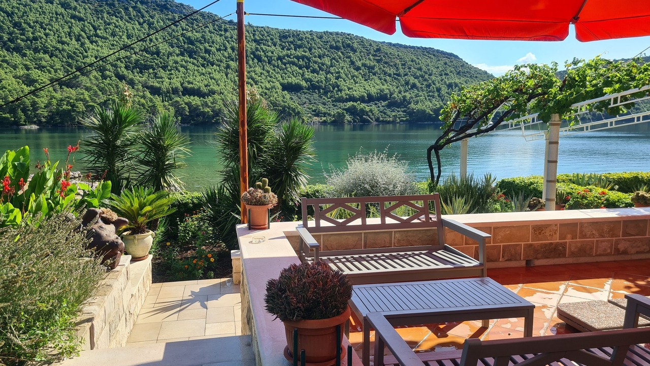Photo of Patio Balcony in Broce