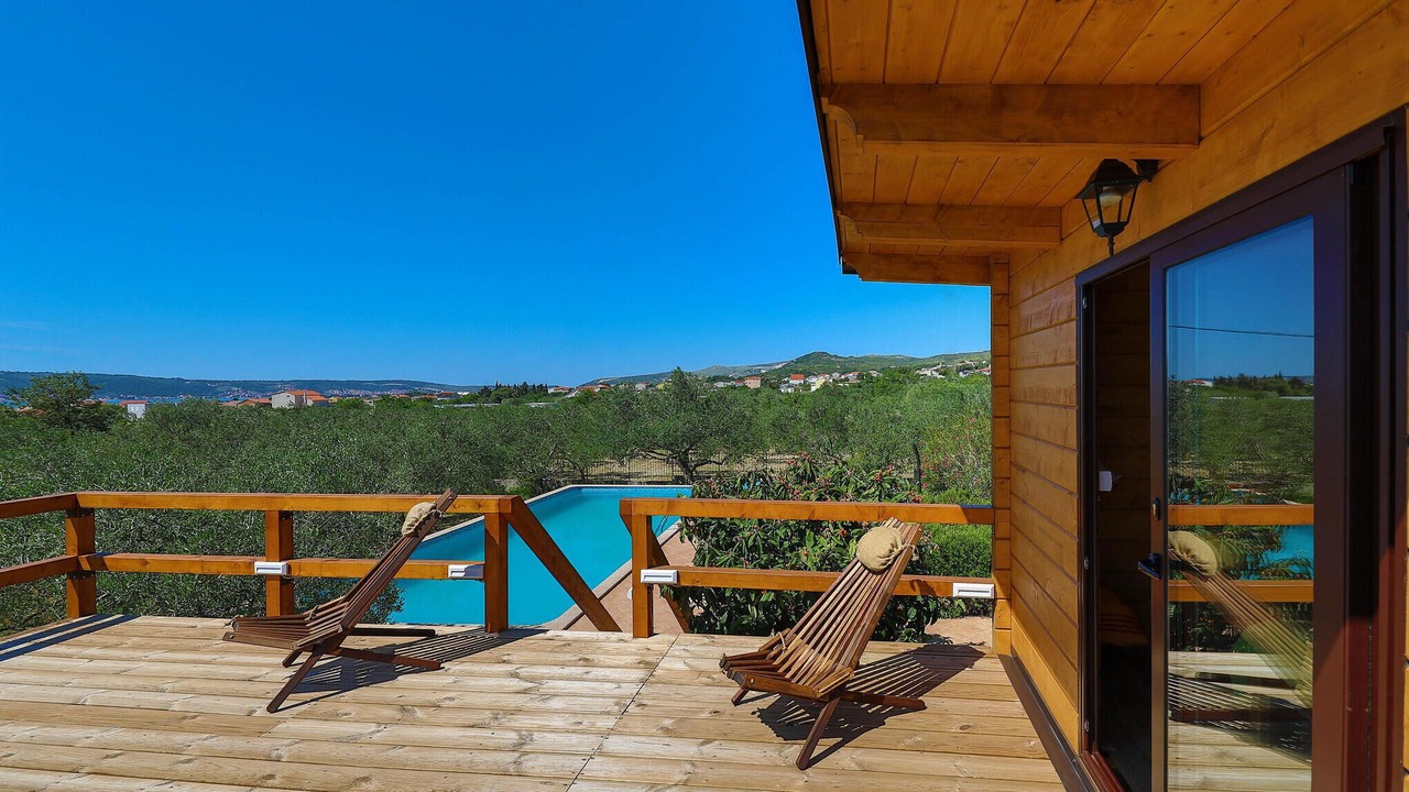 Photo of Outdoor in Rudine