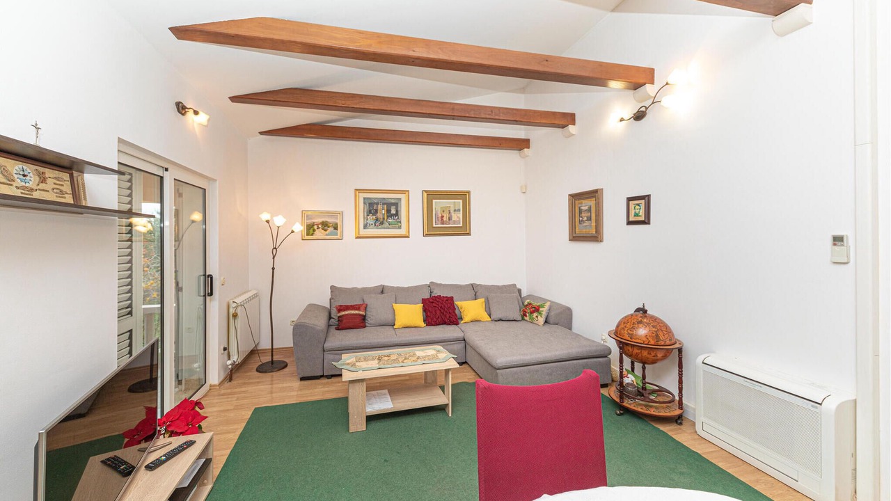 Photo of Bedroom in Rudine