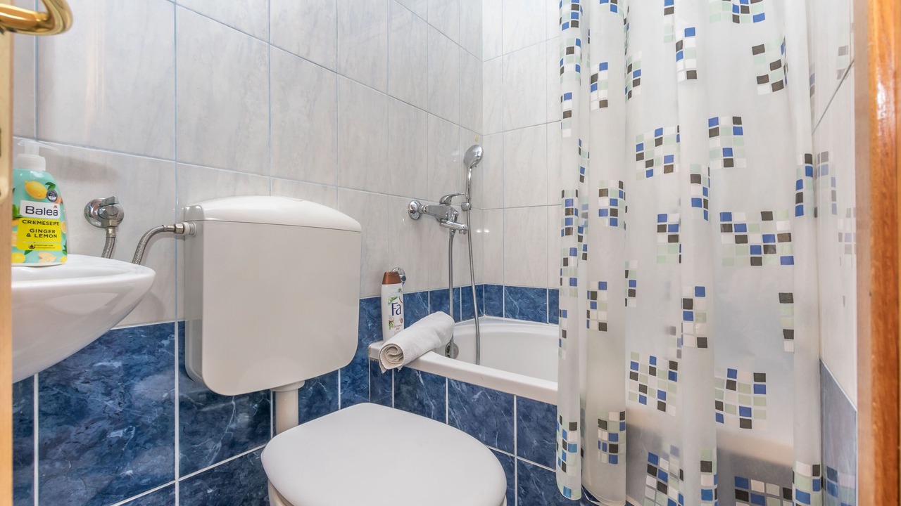 Photo of Bathroom in Bidol