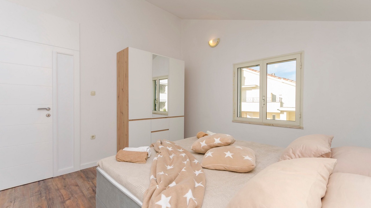 Photo of Bedroom in Novalja