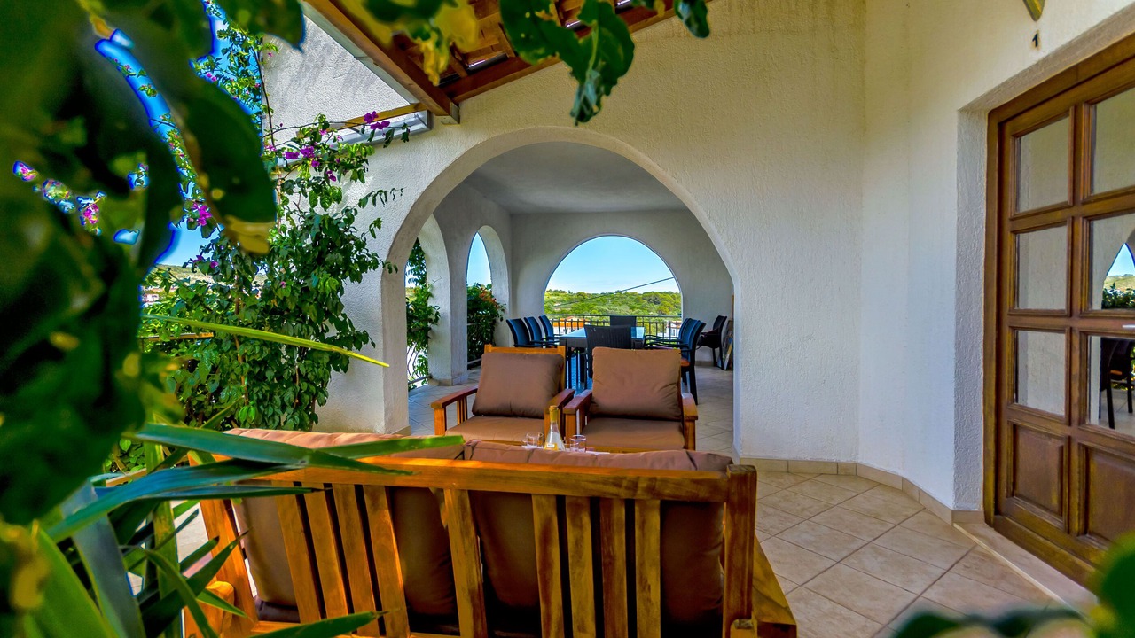 Photo of Patio Balcony in Okrug Gornji