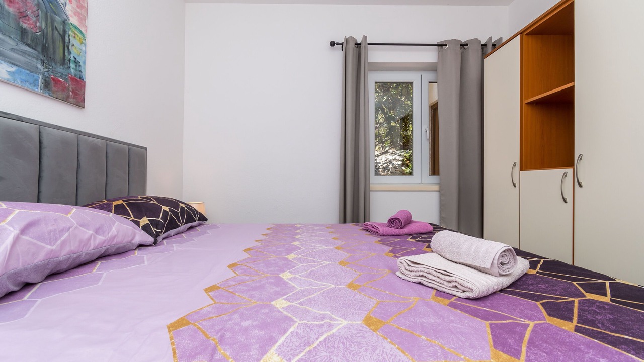 Photo of Bedroom in Okrug Gornji