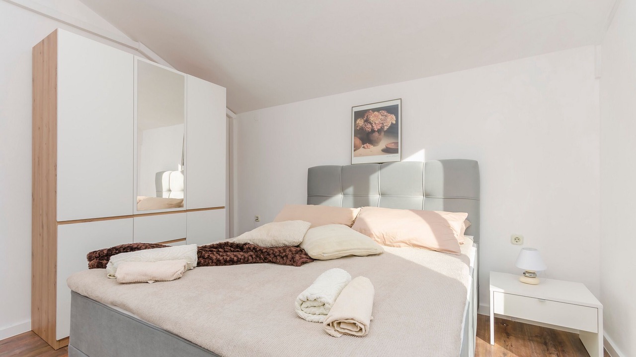 Photo of Bedroom in Novalja