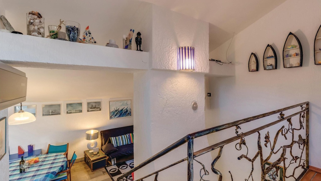 Photo of Bedroom in Cove Murtar