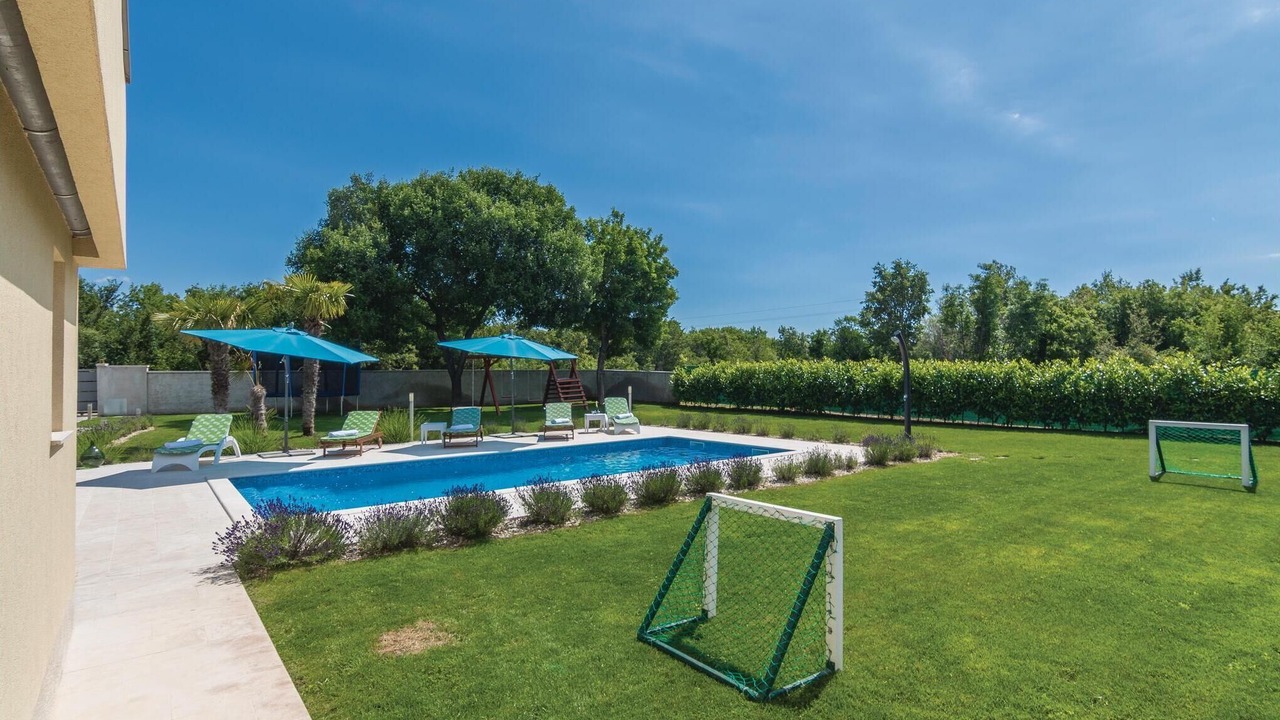 Photo of Outdoor in Bale