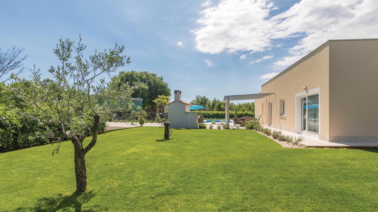 Photo of Outdoor in Bale