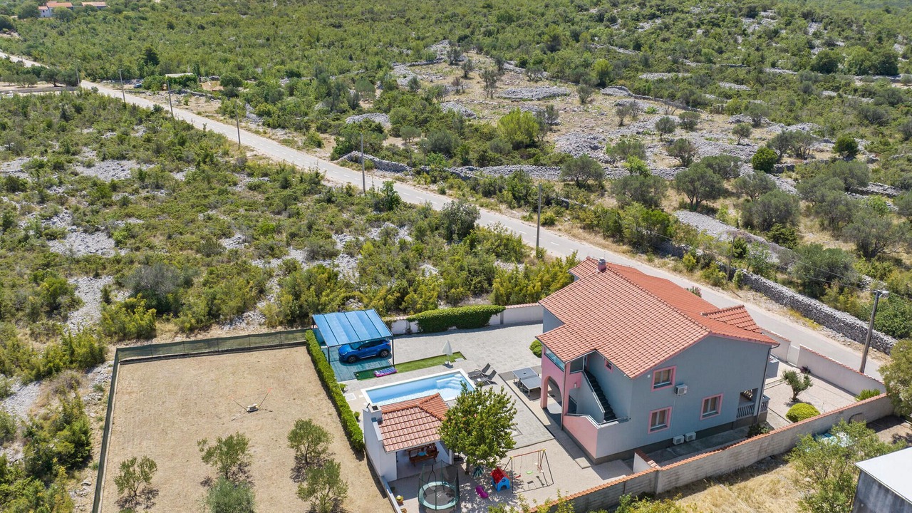 Photo of Outdoor in Tisno