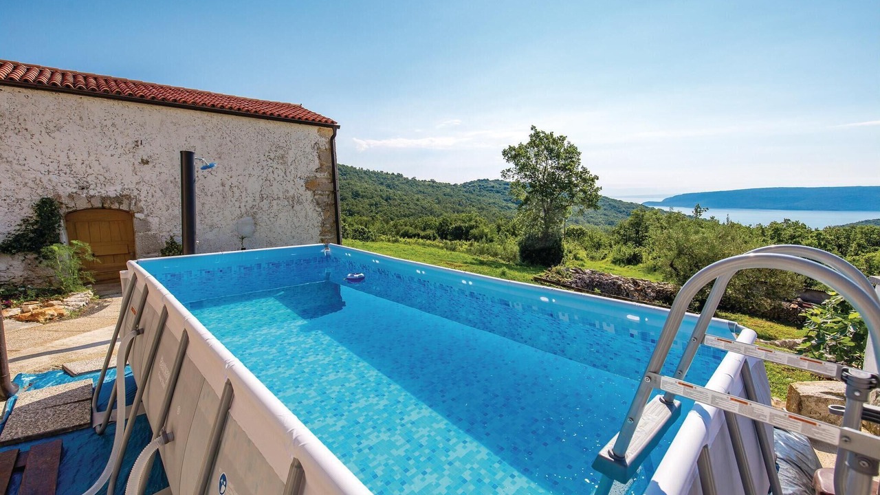Photo of Outdoor in Martina