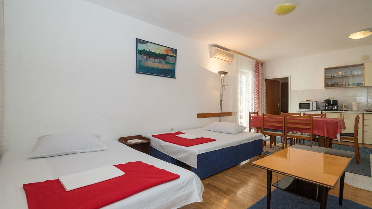 Photo of Bedroom in Makarska Old Town