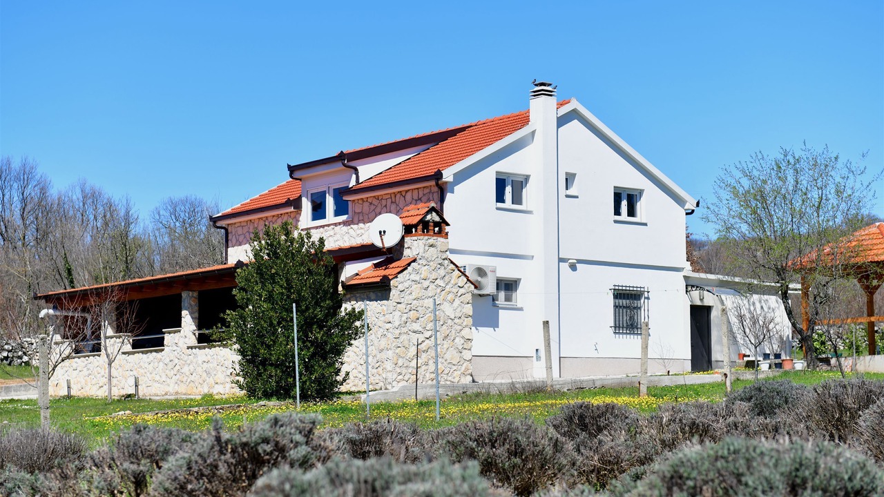 Photo of Outdoor in Hrvace