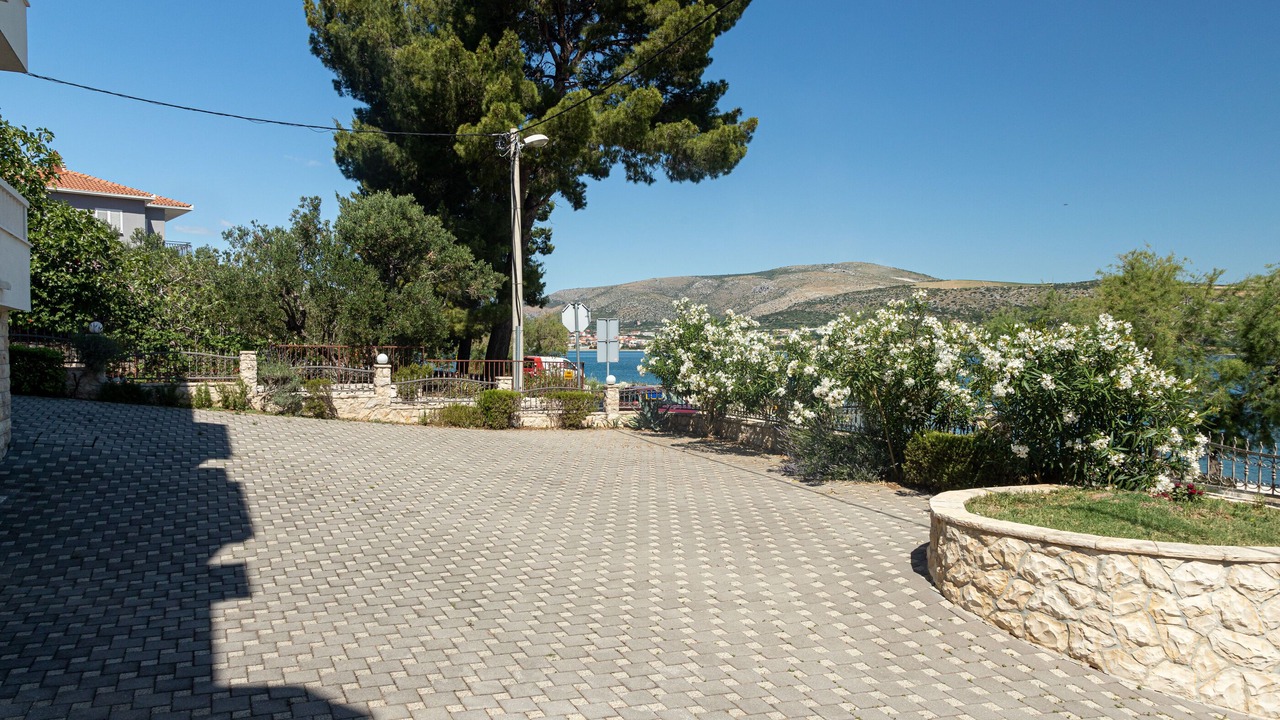 Photo of Outdoor in Mastrinka