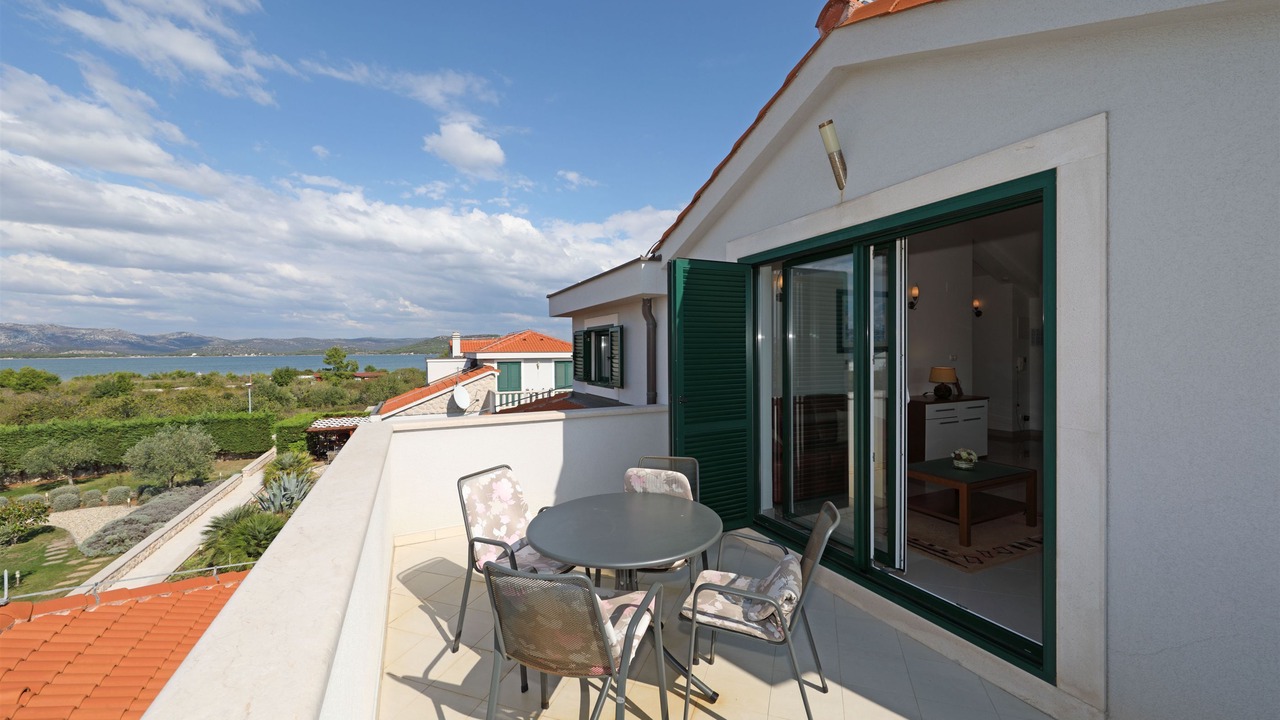 Photo of Outdoor in Betina
