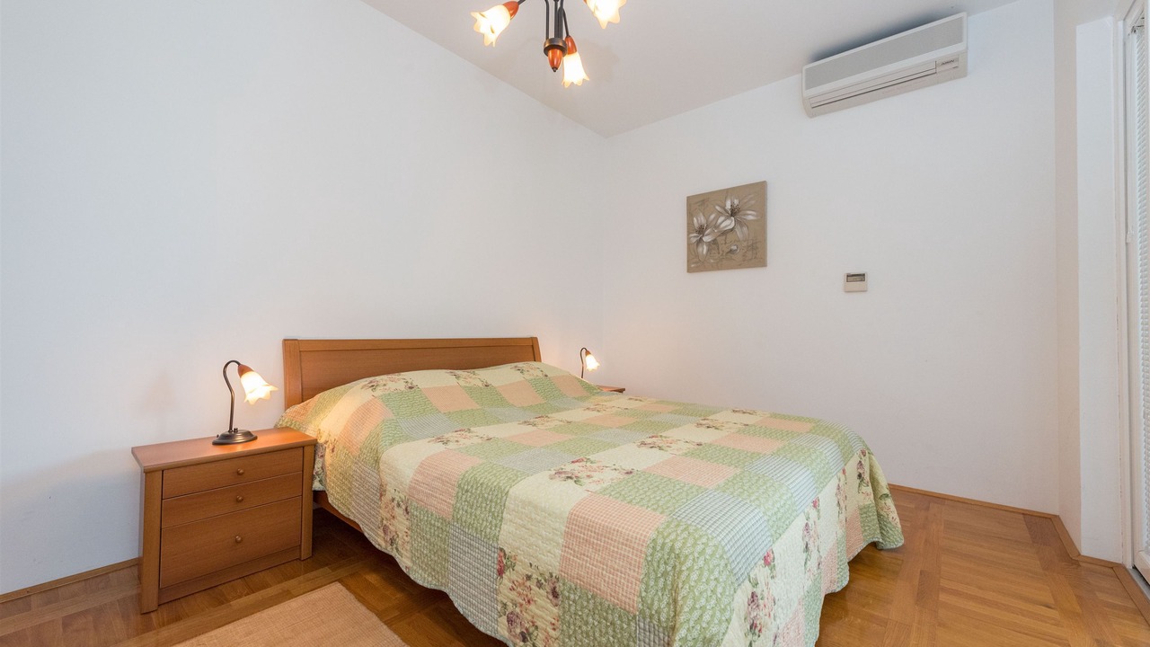 Photo of Bedroom in Betina