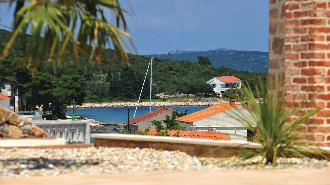 Photo of Outdoor in Zman