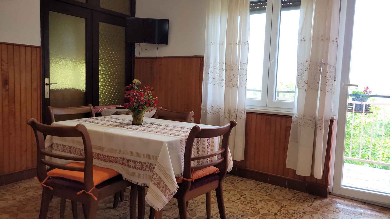Photo of Others in Plomin