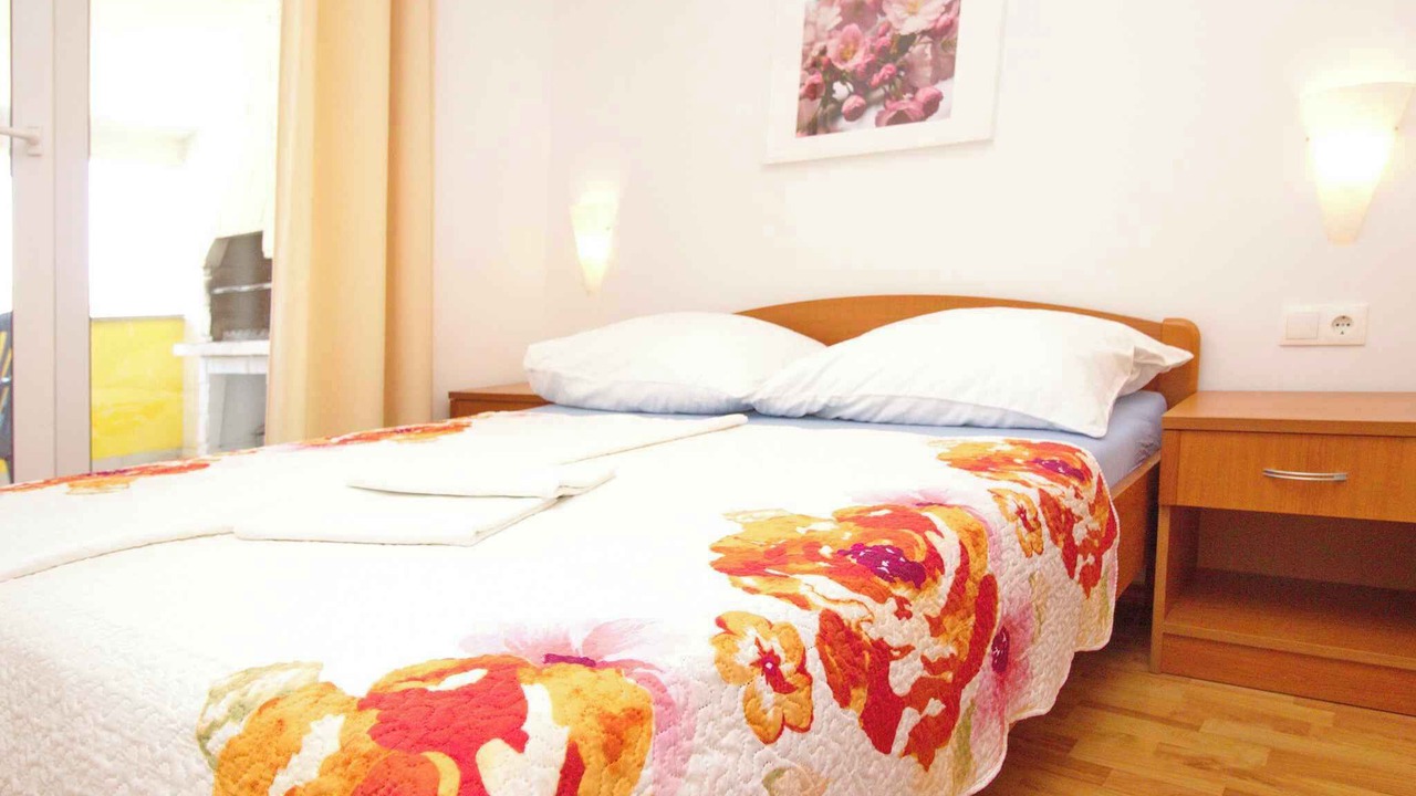 Photo of Bedroom in Baska