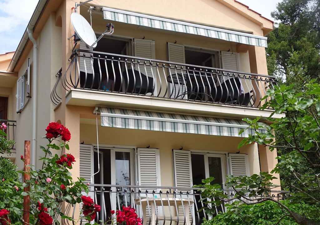 Photo of Outdoor in Petrcane