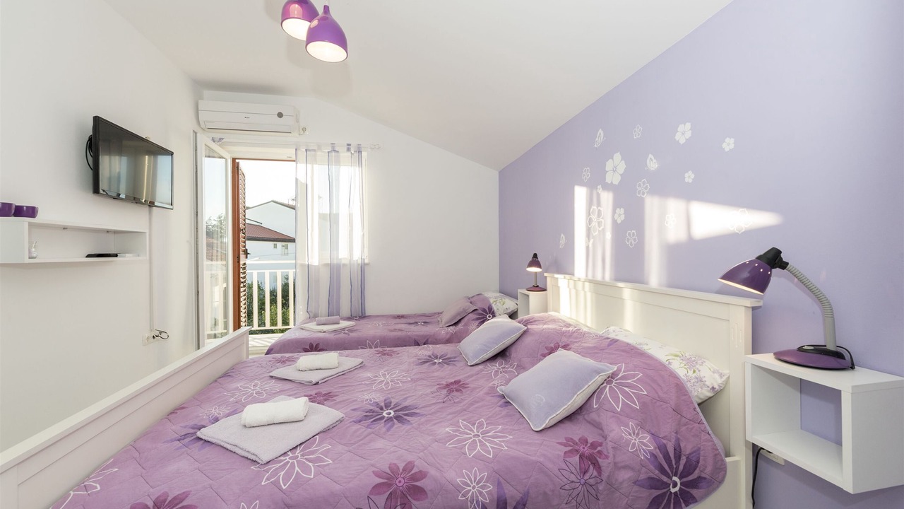 Photo of Bedroom in Srima