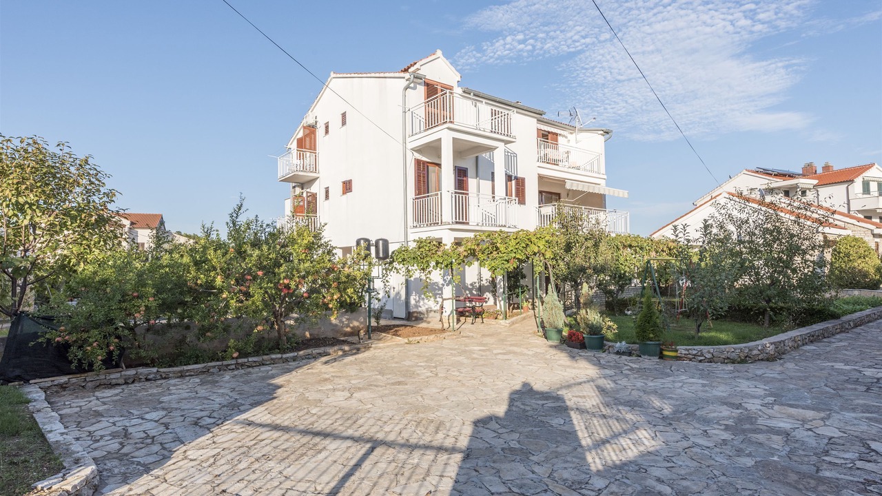 Photo of Outdoor in Srima