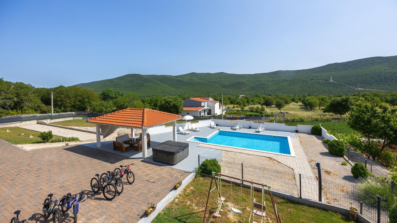 Photo of Outdoor in Primorski Dolac
