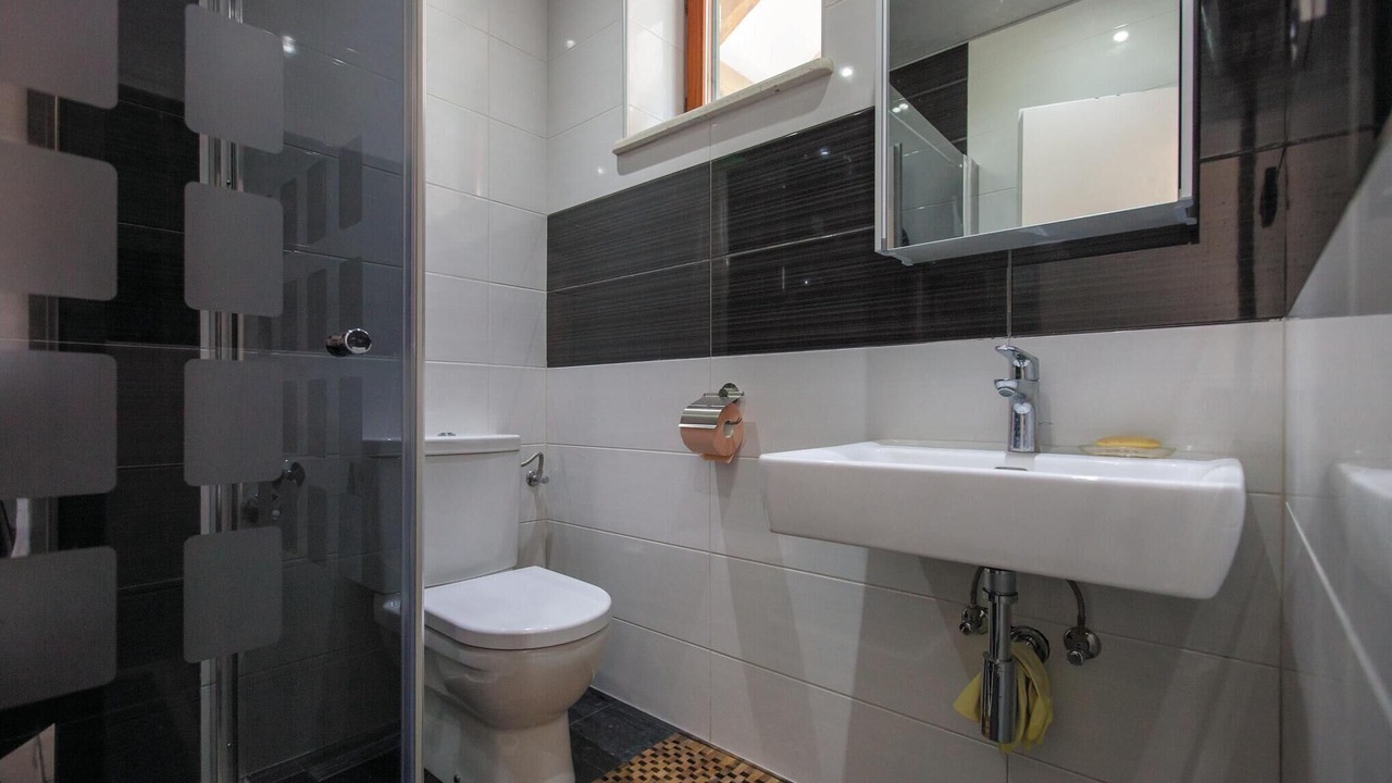 Photo of Bathroom in Zvecanje