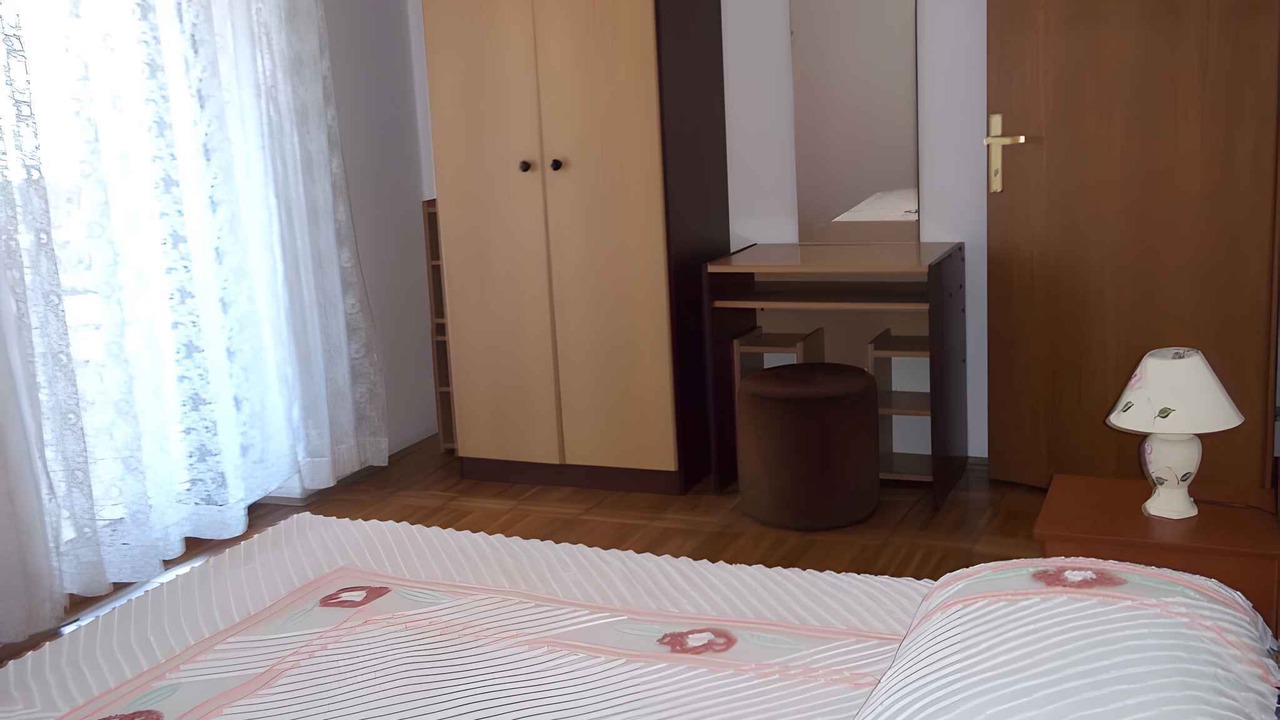 Photo of Bedroom in Cove Murtar