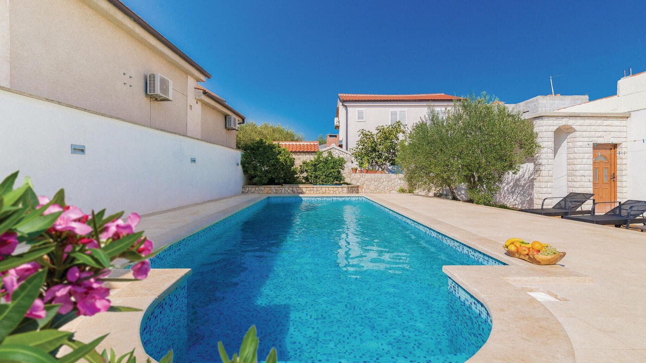 Photo of Outdoor in Jezera