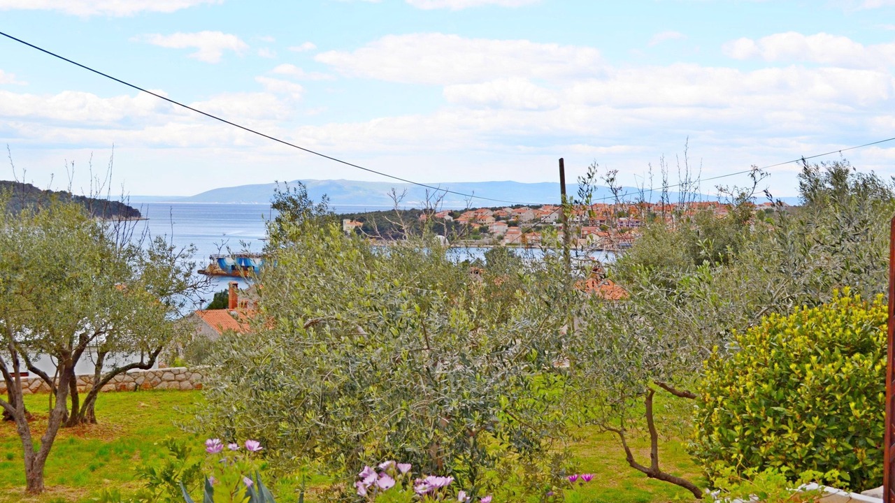 Photo of Outdoor in Cres