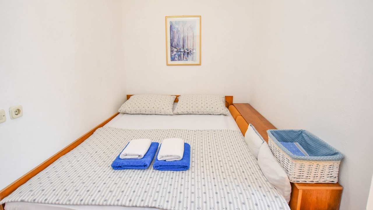 Photo of Bedroom in Otok Zizanj