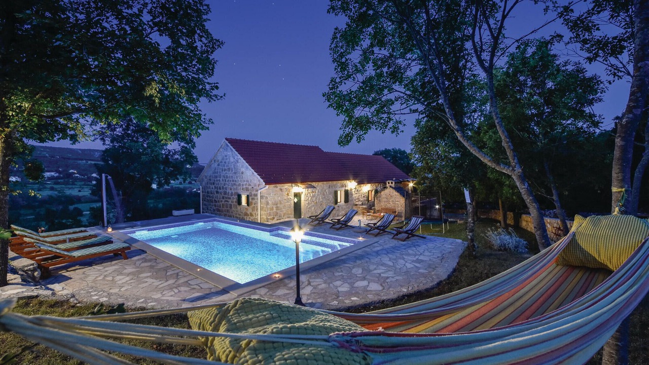 Photo of Outdoor in Hrvace