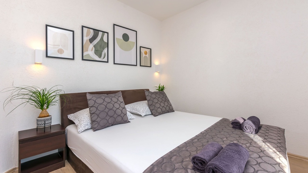 Photo of Bedroom in Duce