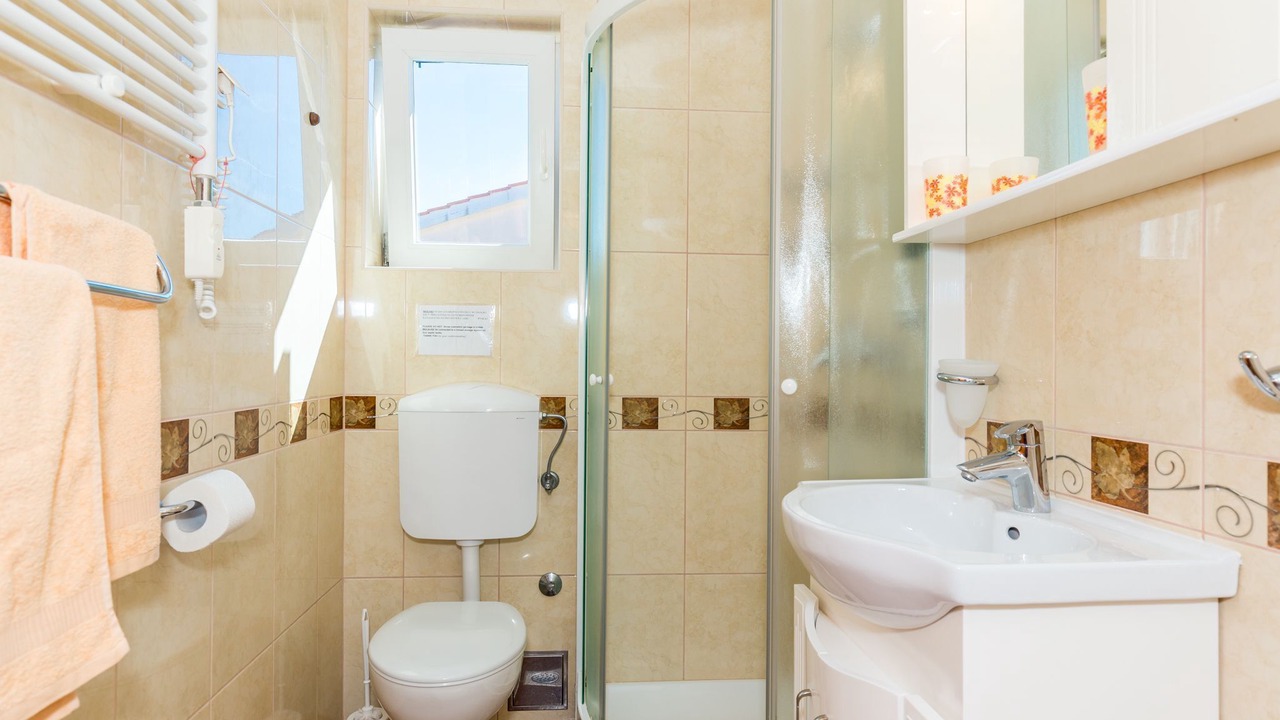 Photo of Bathroom in Lun