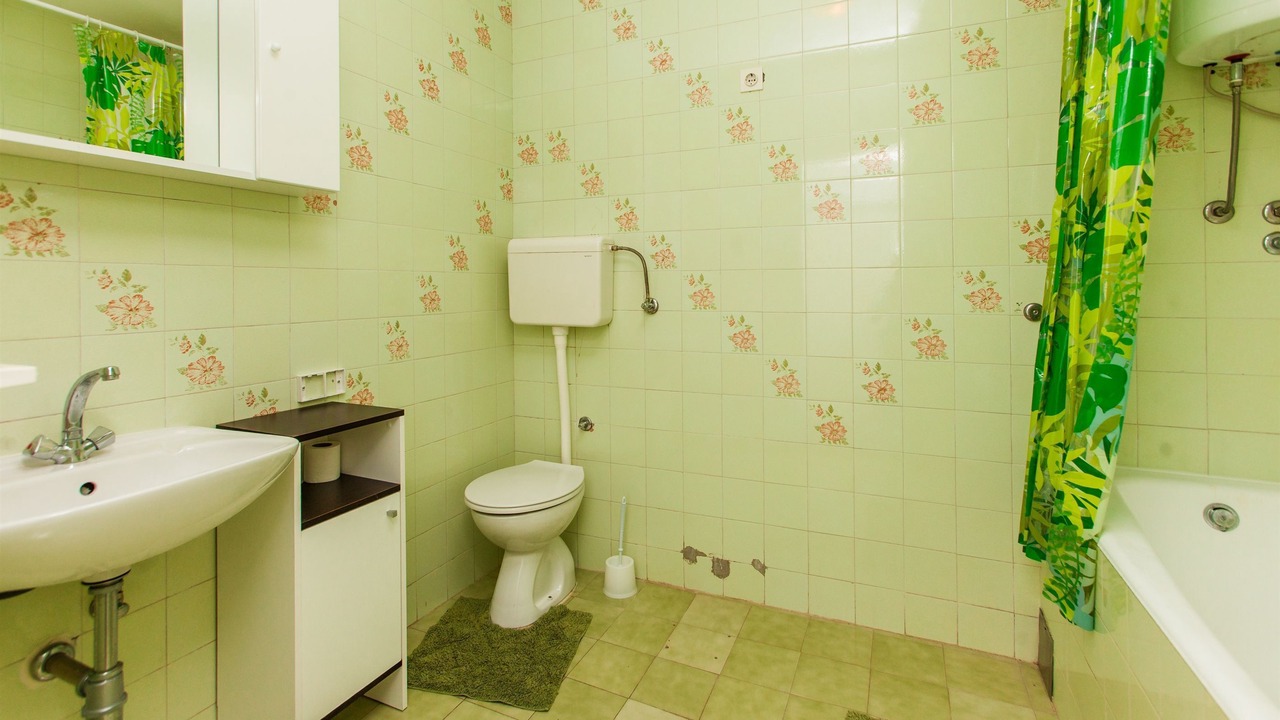 Photo of Bathroom in Srima