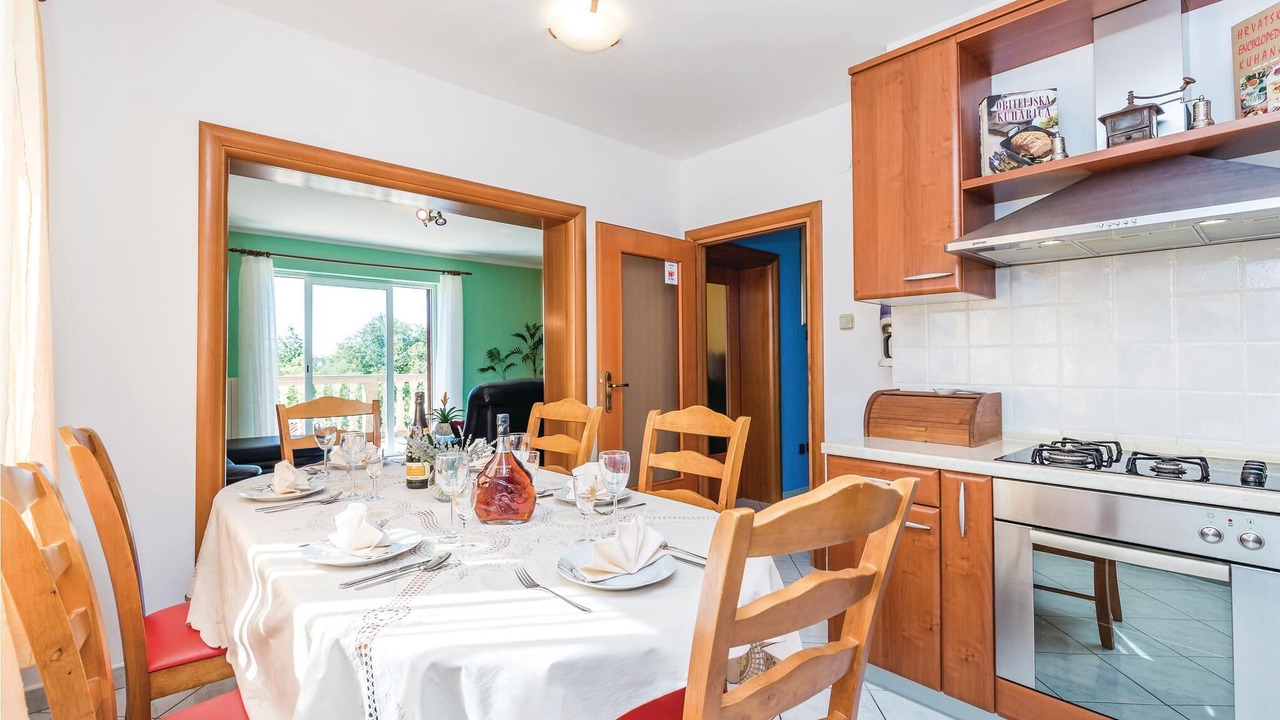 Photo of Bedroom in Sarsoni