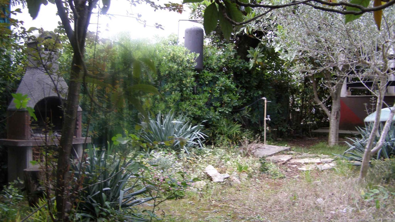 Photo of Outdoor in Petrcane