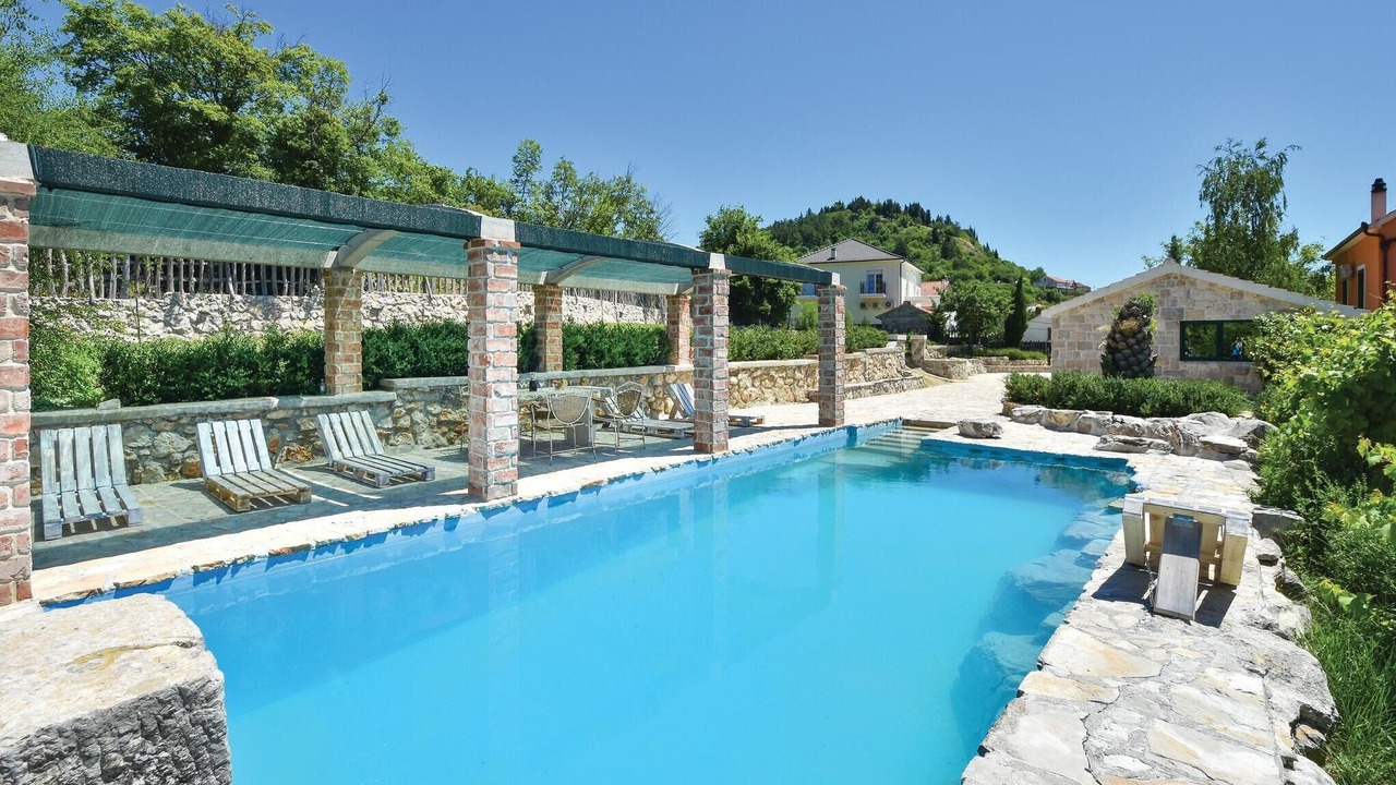 Photo of Outdoor in Sinj