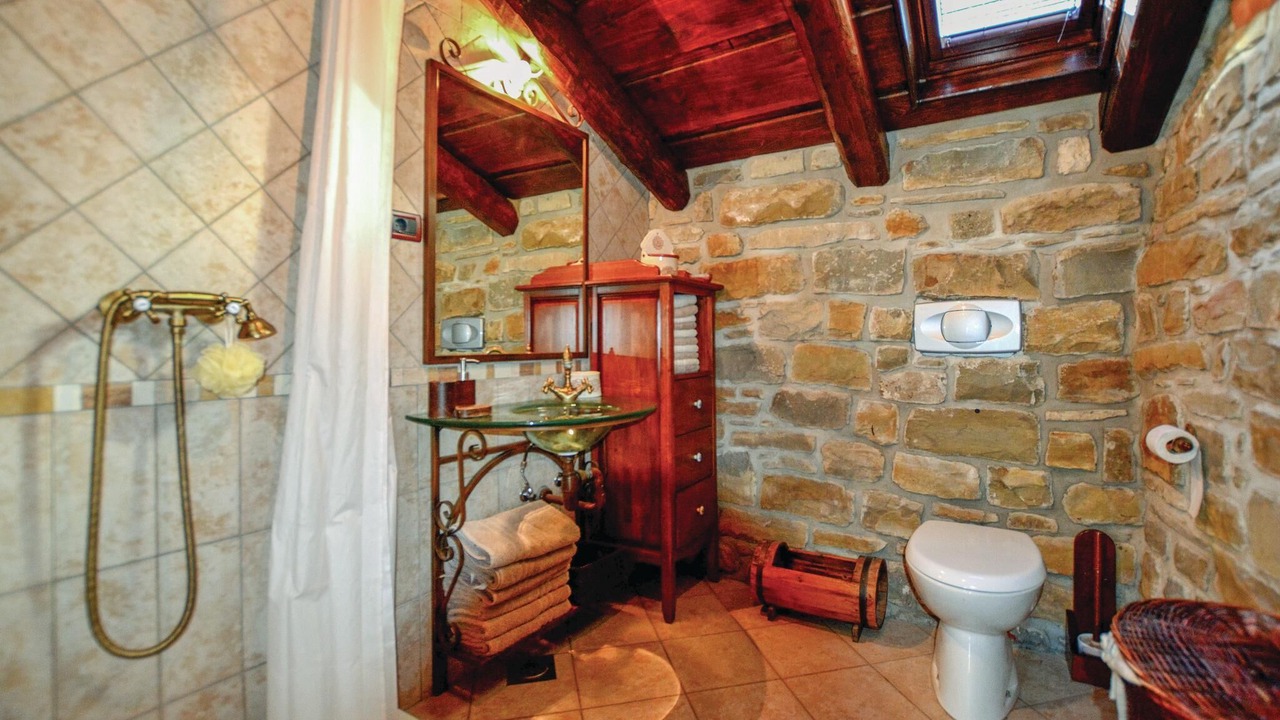 Photo of Bathroom in Fijeroga