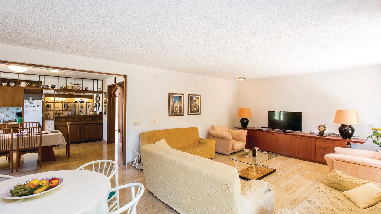 Photo of Bedroom in Malinska
