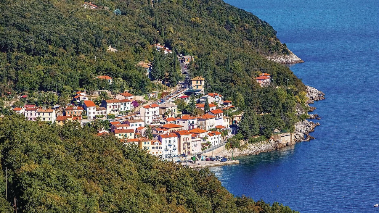 Photo of Others in Golovik