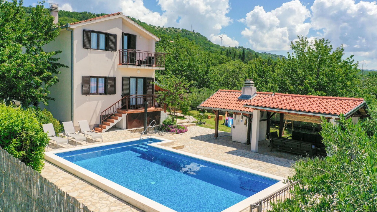 Photo of Outdoor in Sestanovac