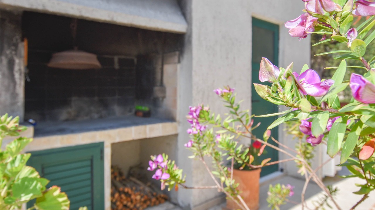 Photo of Outdoor in Veli Rat
