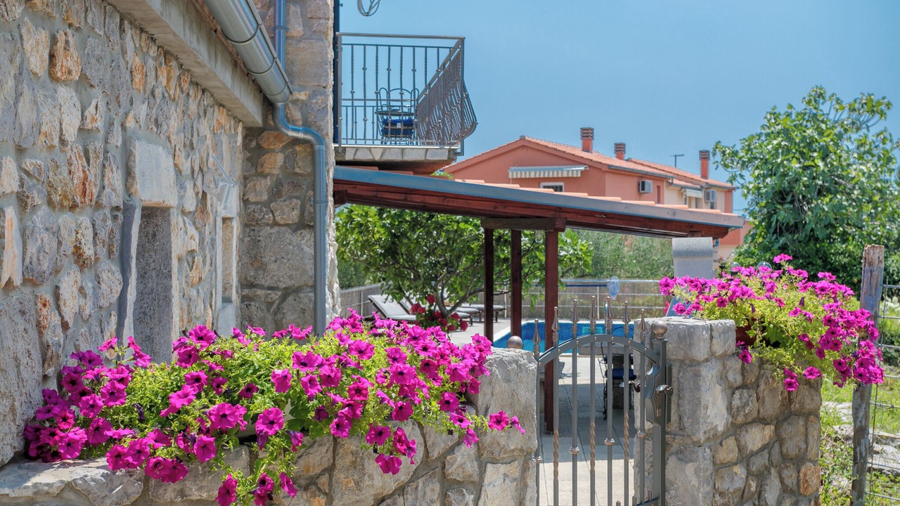 Photo of Outdoor in Brzac