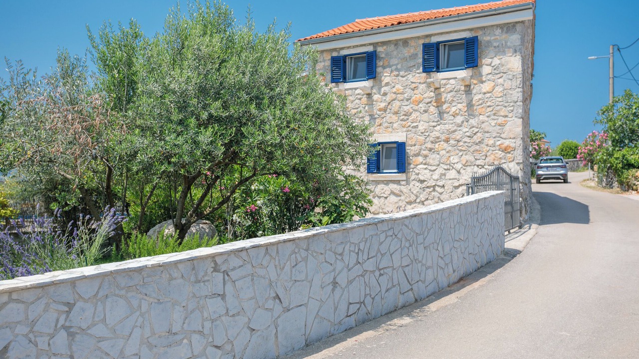 Photo of Outdoor in Brzac