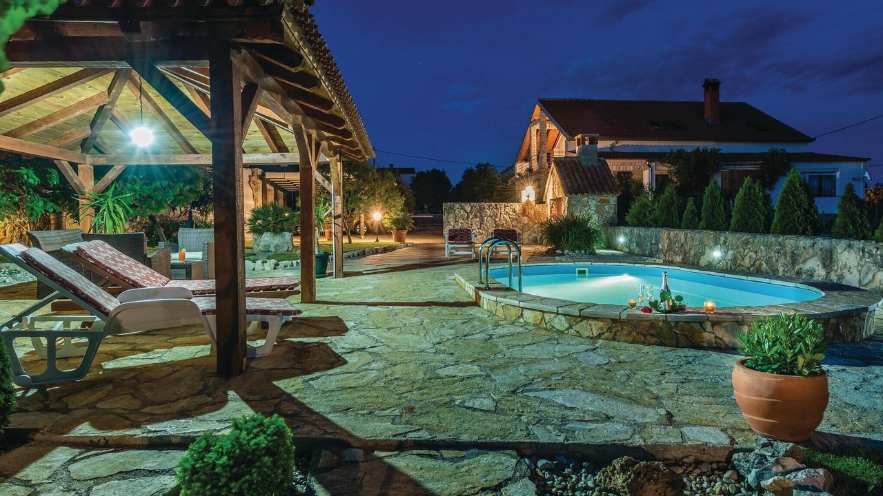 Photo of Outdoor in Gornji Zemunik